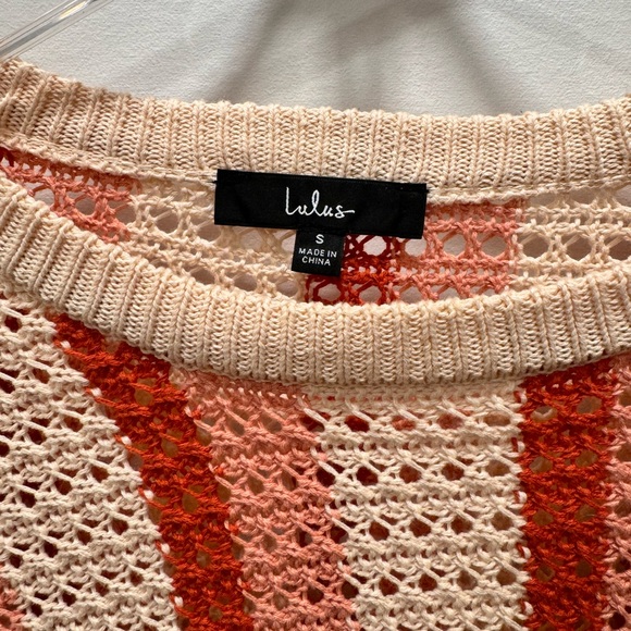 Lulu’s sweater - Picture 3 of 3